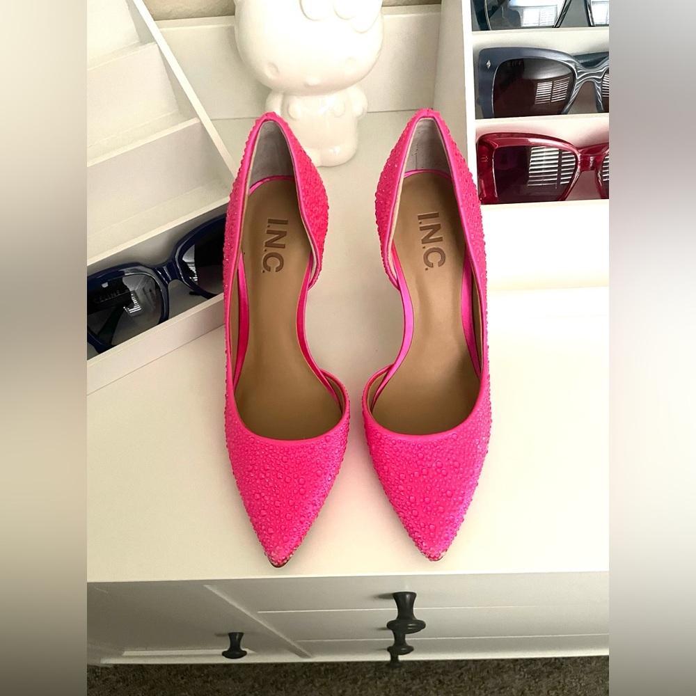INC Rhinestone Pink Pumps 5 - Picture 3 of 4